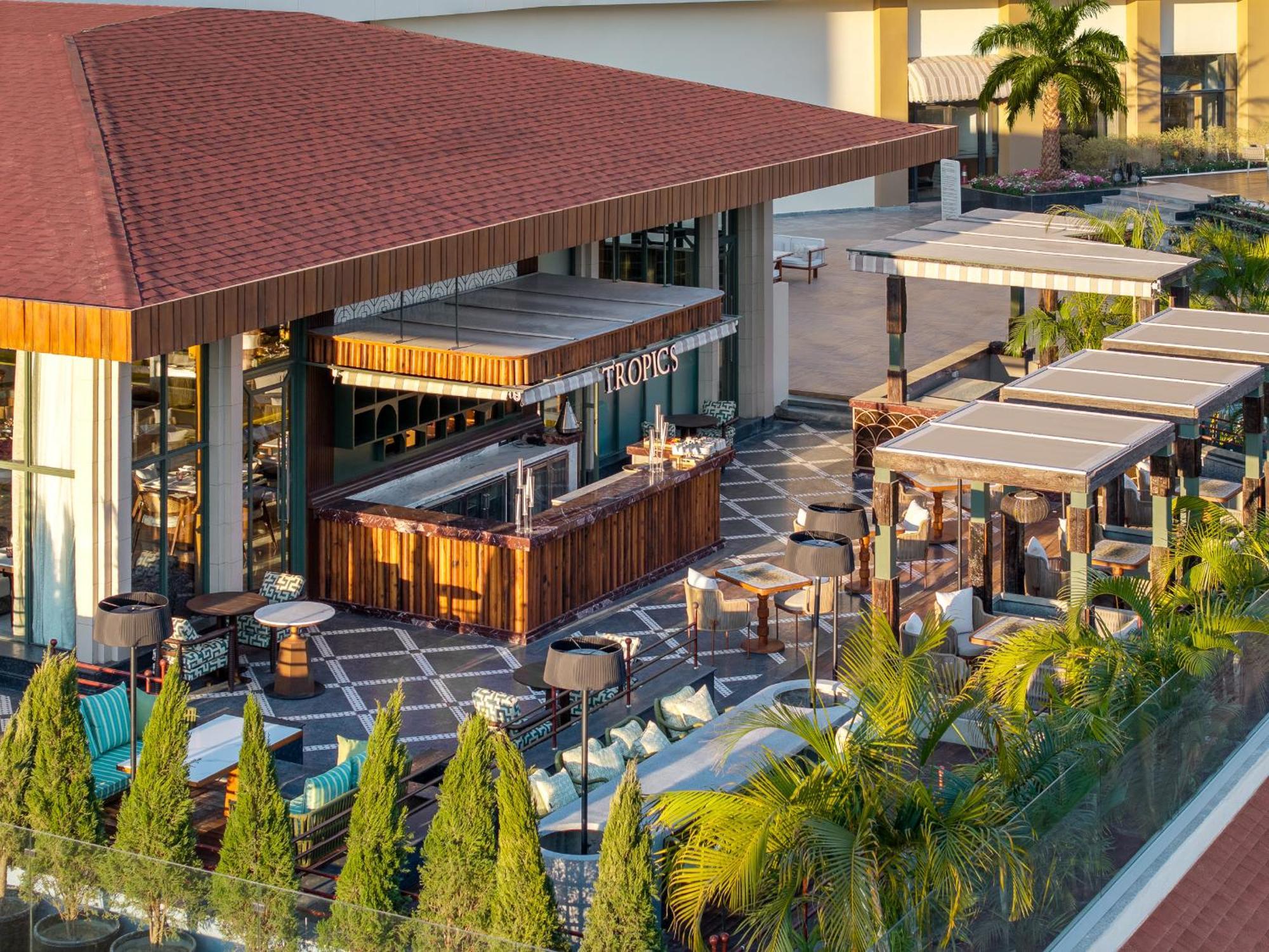 Taj Mussoorie Foothills, Dehradun Hotell Exteriör bild